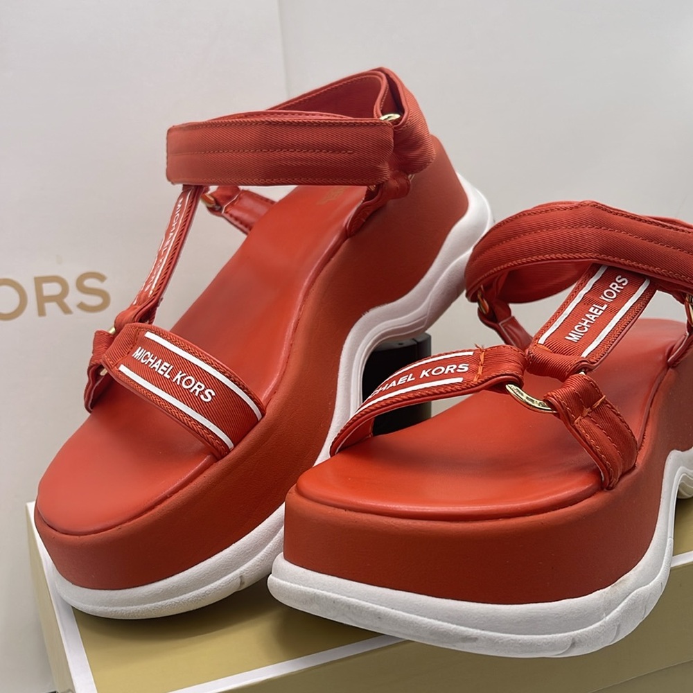 MICHAEL KORS Katrina Nylon Sport Sandal
Red Clay
New - Picture 5 of 16